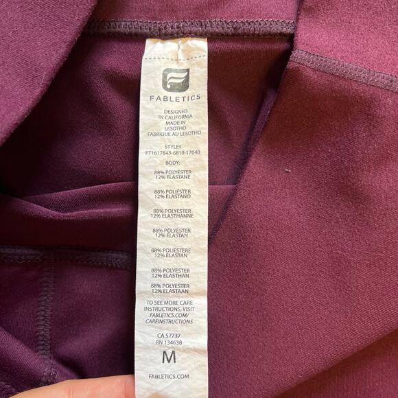 Fabletics Burgandy Powerhold Leggings Size M - Picture 5 of 15